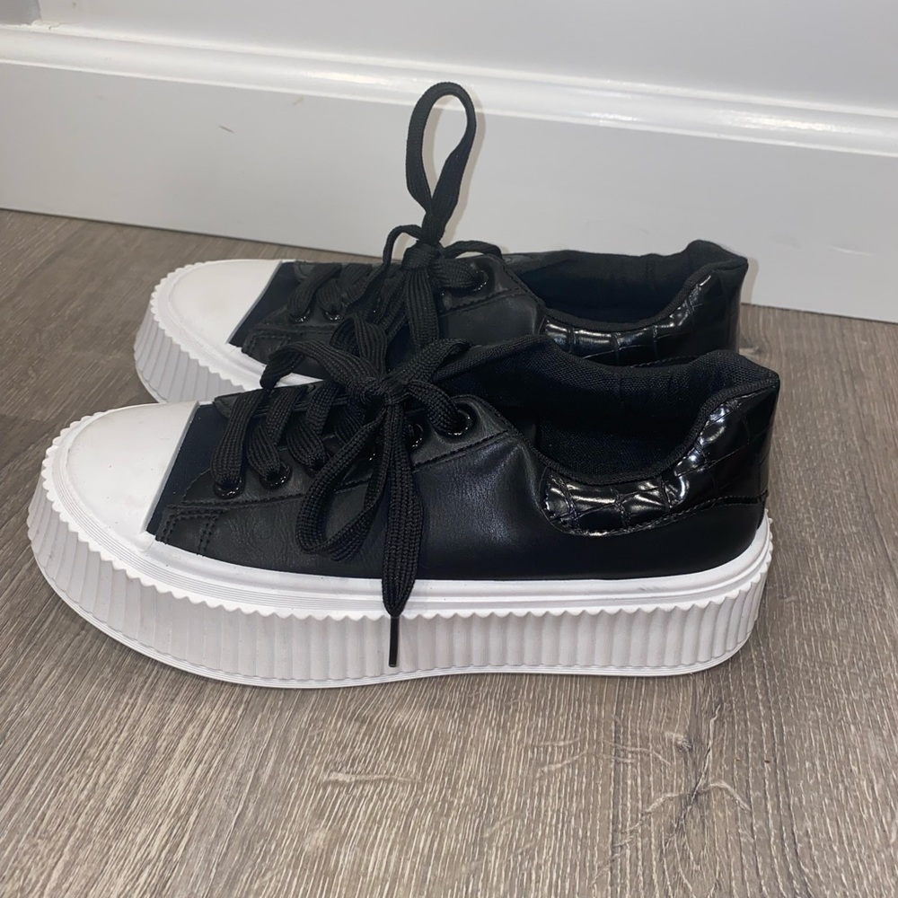 Platform Sneakers - Picture 3 of 5